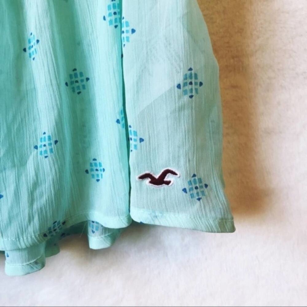 Hollister Teal Peplum Top - Picture 3 of 6